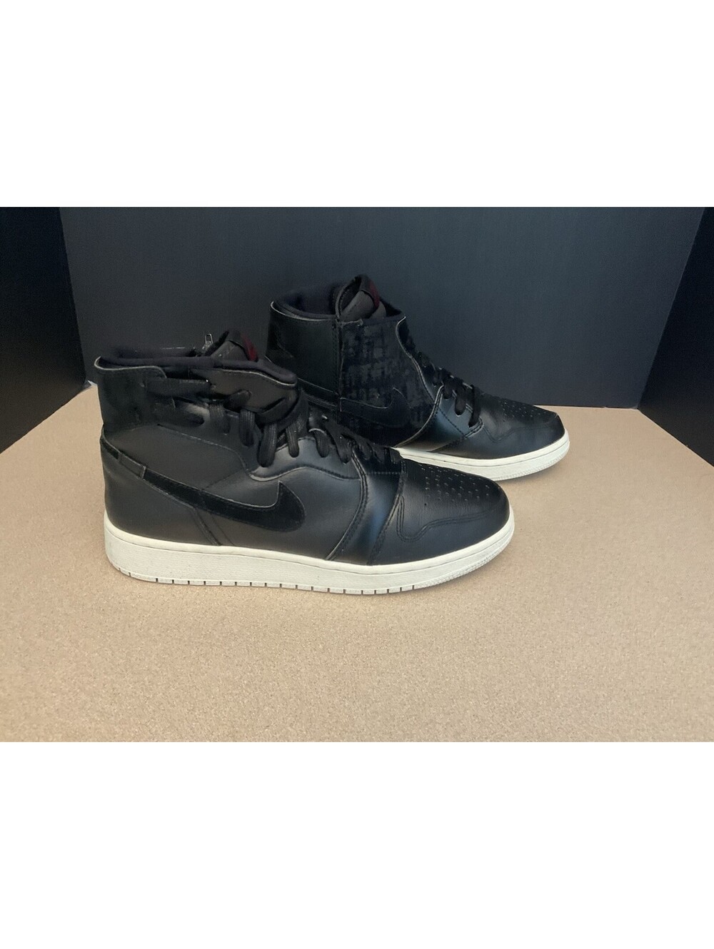Womens Nike Air Jordan 1 Rebel XX Black Leather Athletic Shoes. Size 9. Awesome!